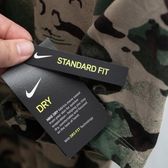 Nike Mens tshirt -NWT Size Small *HOST PICK!* - Picture 4 of 5